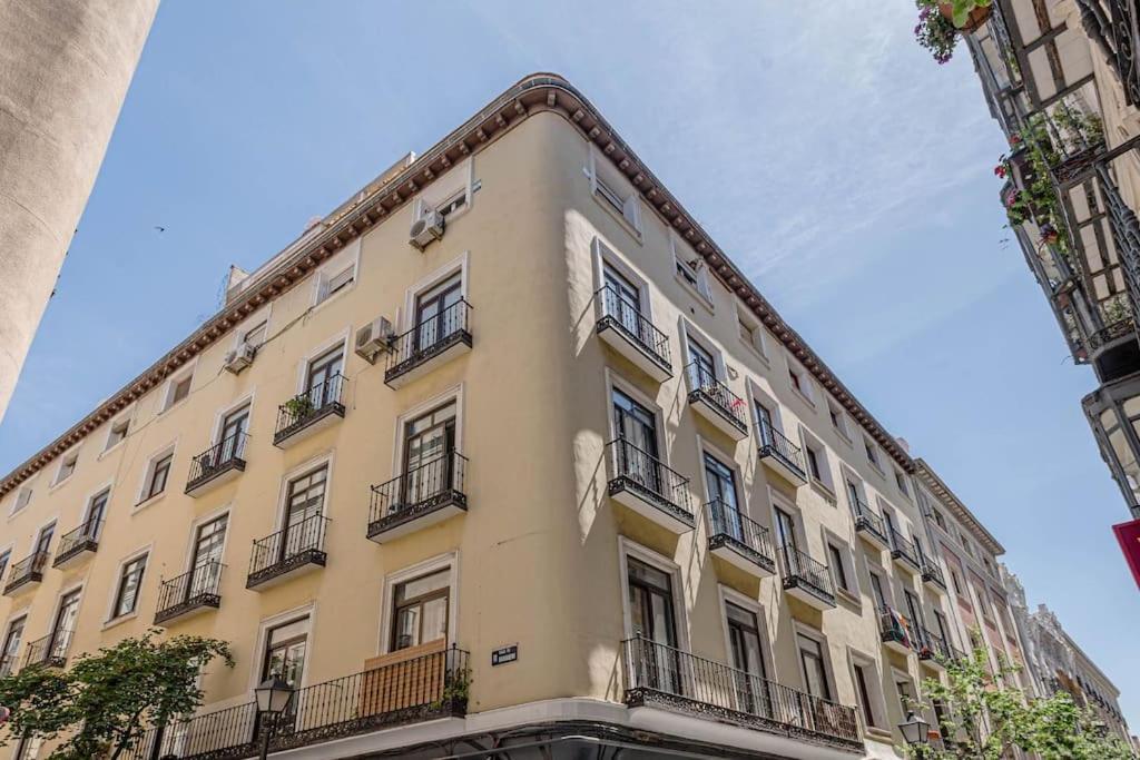 Modern Apartment In Chueca Inf3Iz4 Мадрид Екстериор снимка